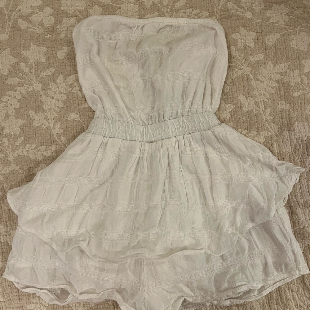 American Eagle Outfitters White Garment